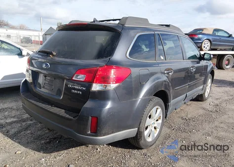 2011 Subaru Outback 3.6R Limited from USA, damaged, VIN 4S4BRDKC2B2433674